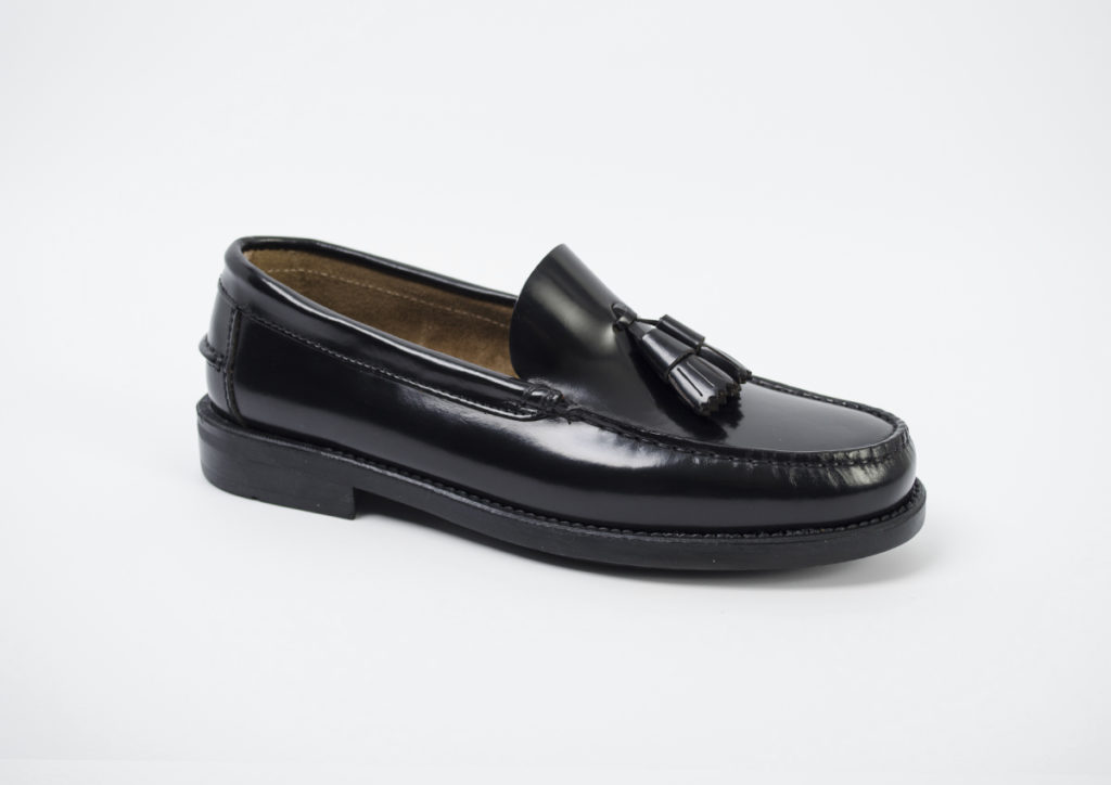Mocasín Clásico con Borlas
