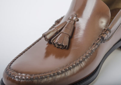 Mocasín Sebastian con Borlas Marrón