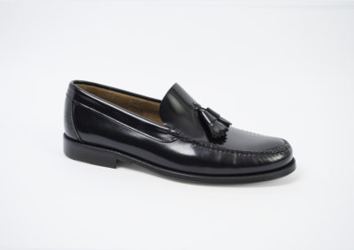 Mocasín Sebastian con Borlas Negro