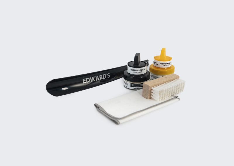 Kit de Limpieza y Mantenimiento del Calzado Completo - Imagen 1